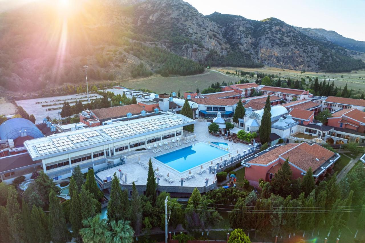 Spa Hotel Colossae Thermal Karahayit  Bagian luar foto Aerial view of the campus